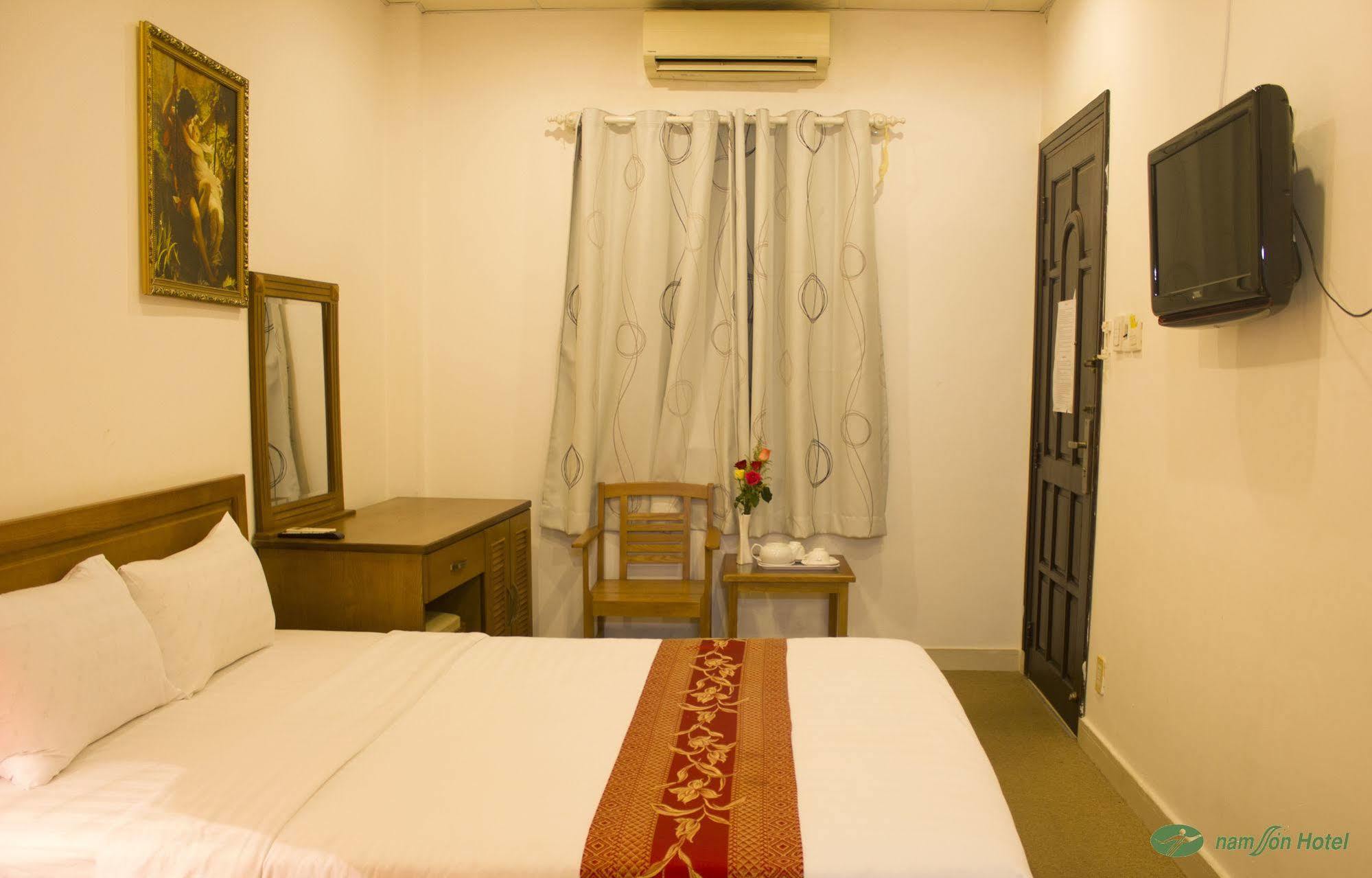 Nam Son Hotel Ho Chi Minh-staden Exteriör bild