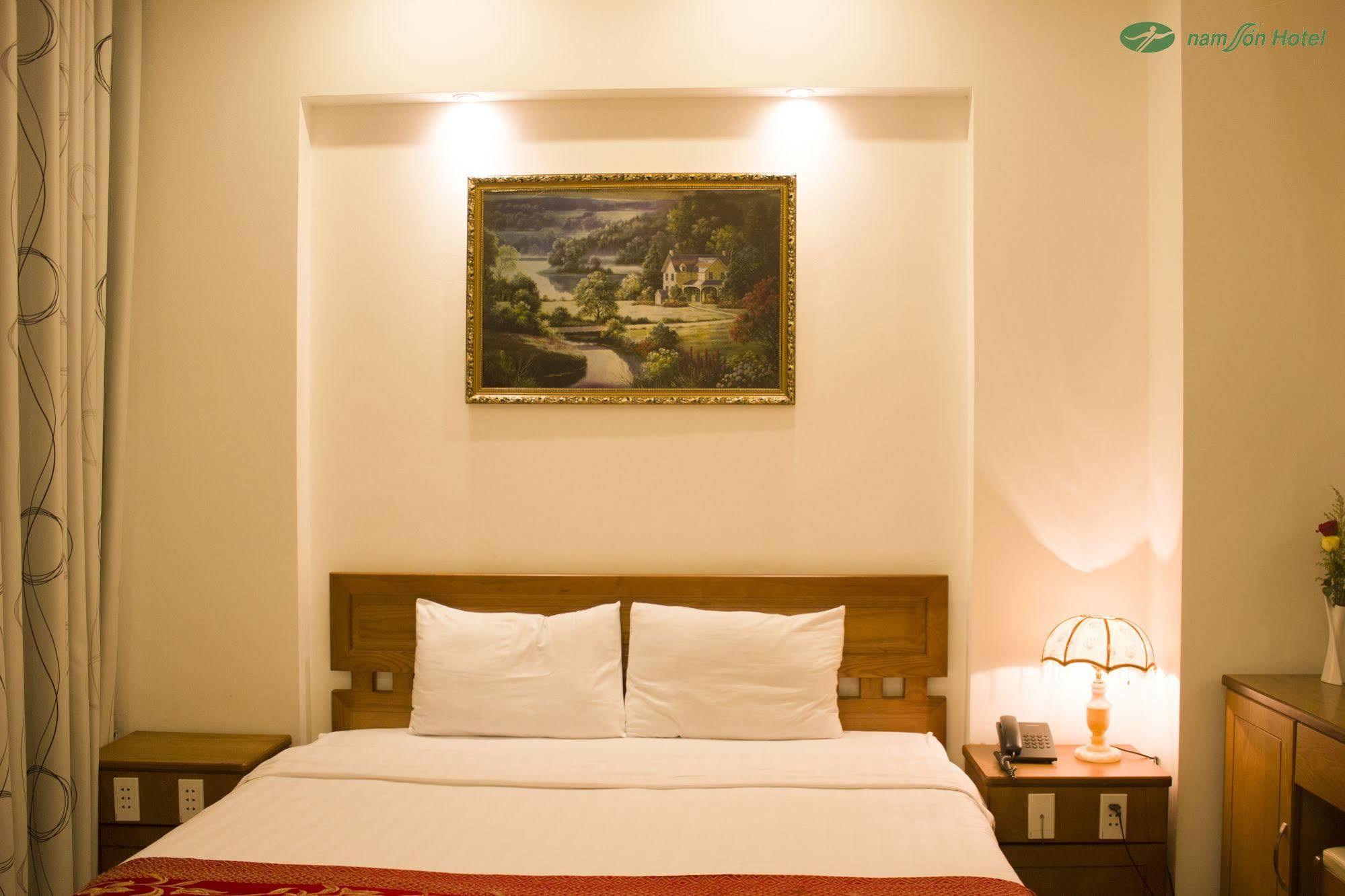 Nam Son Hotel Ho Chi Minh-staden Exteriör bild