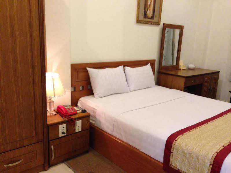 Nam Son Hotel Ho Chi Minh-staden Exteriör bild
